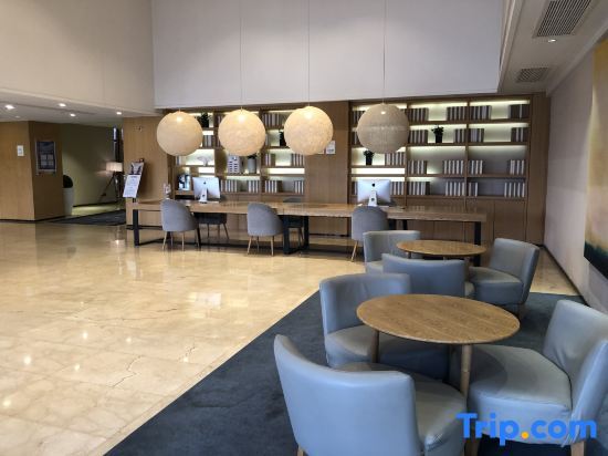 Шанхай: JI Hotel (SHA, Shanghai Huqingping Road)