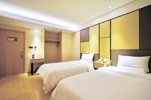 Шанхай: JI Hotel (SHA, Shanghai Huqingping Road)