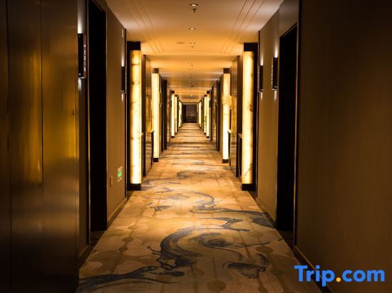 Бенгбу: Lansheng International Hotel (Wanda Plaza)