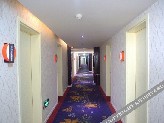 Куньмин: Wote Hotel Kunming Railway Station