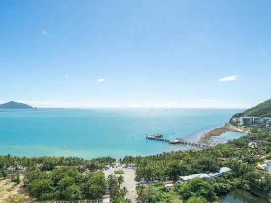 Санья: Sanya Coconut Sea Time Sea View Holiday Apartment