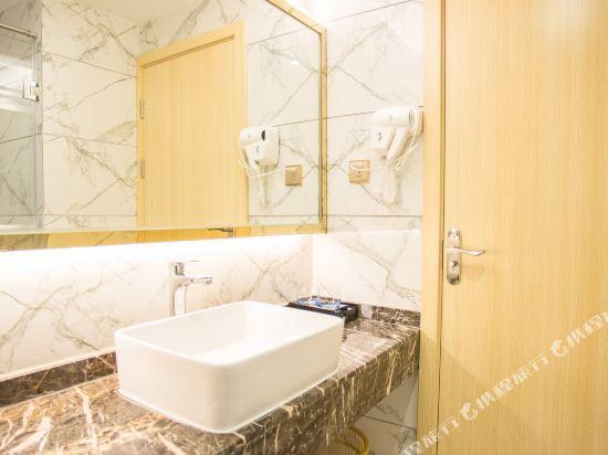 Шэньчжэнь: Hawaii International Hotel (Shenzhen International Convention and Exhibition Center)