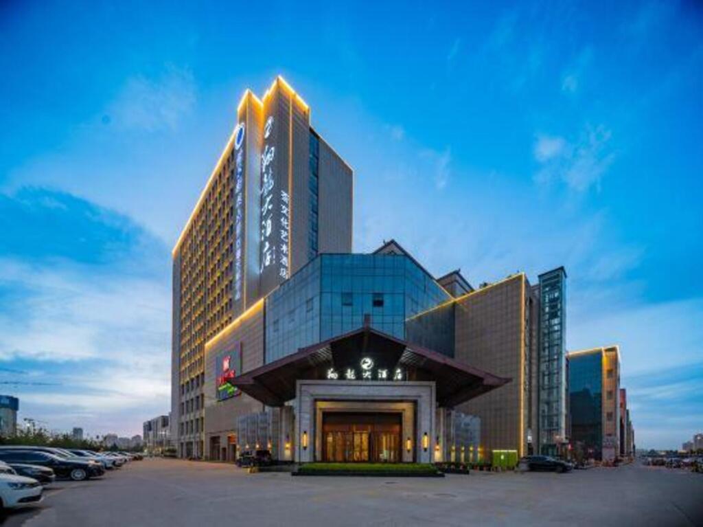 Сиань: Soaring Dragon Hotel