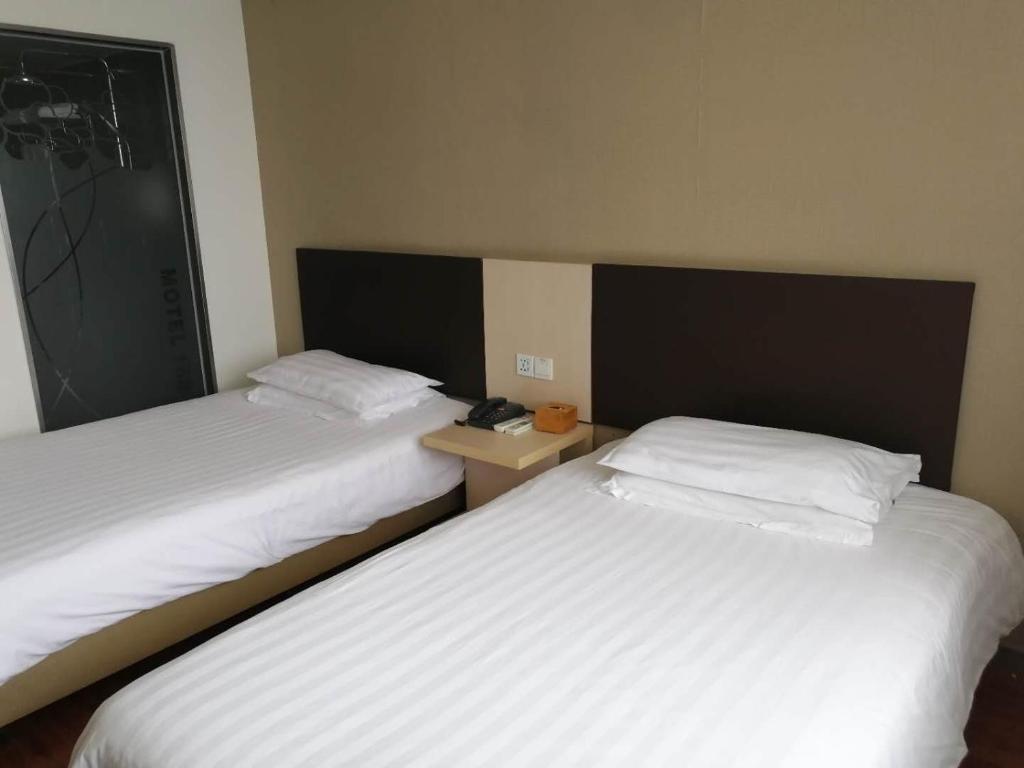 Чжанцзяган: Motel Zhangjiagang Middle Chang'an Road