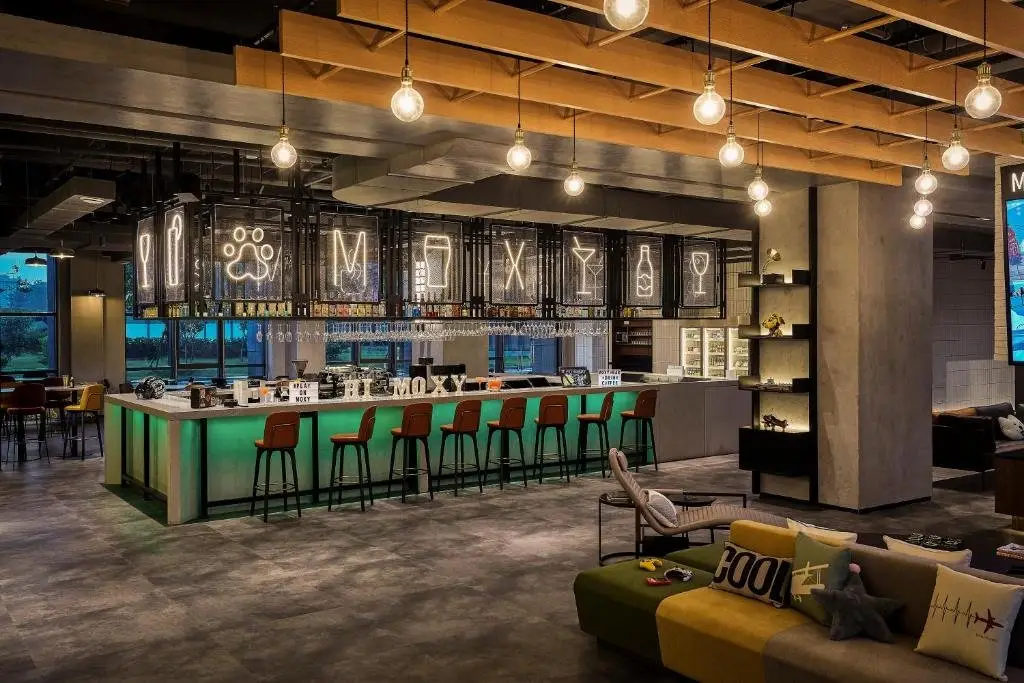 Шанхай: Moxy Shanghai Hongqiao CBD