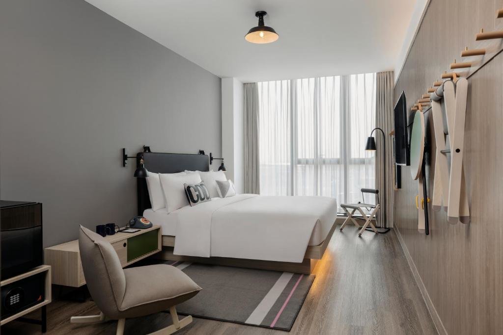Шанхай: Moxy Shanghai Hongqiao CBD