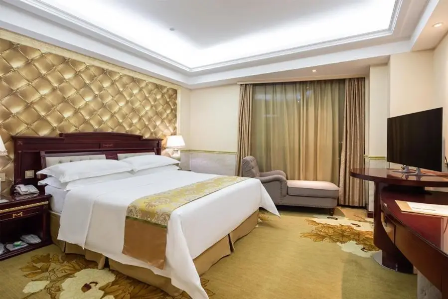 Шанхай: Vienna International Hotel (Taicang Wanda Plaza)