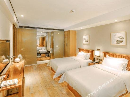 Чжэнчжоу: The Serene House (Zhengzhou CBD Convention & Exhibition Center Weilai North Road)