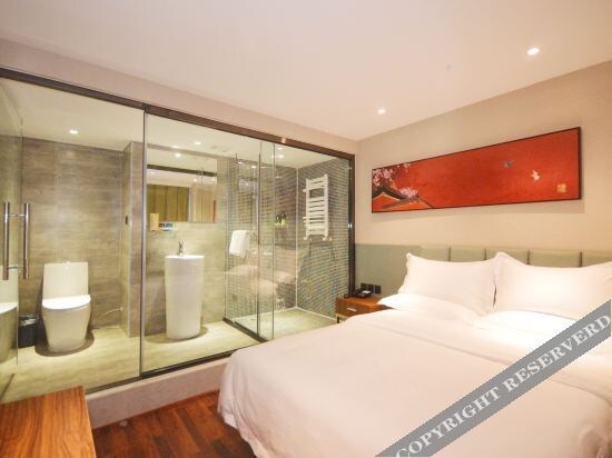 Хух-Хото: Geya Qingju Hotel (Hohhot Inner Mongolia People's Hospital)