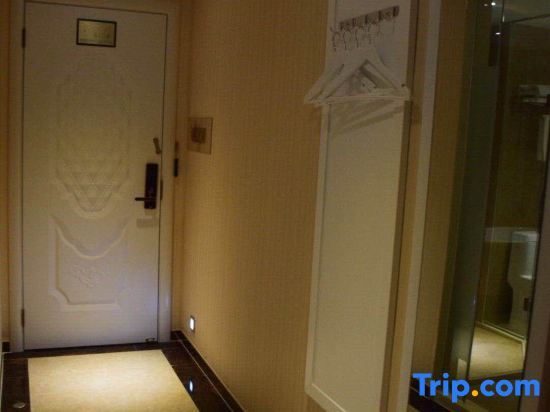 Гуйлинь: Jinweili Royal Hotel