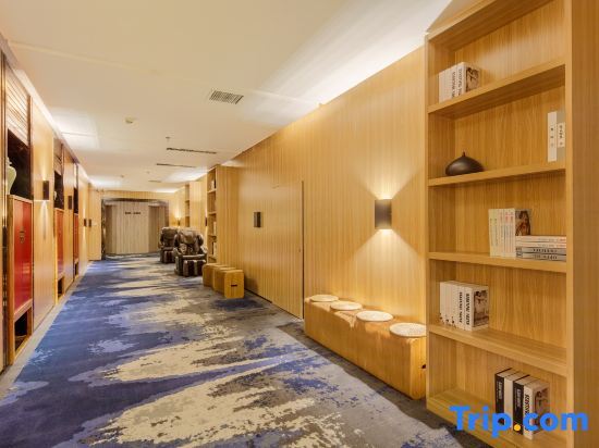 Чжэнчжоу: H Hotel (Zhengzhou Hanghai Guangchang Metro Station)