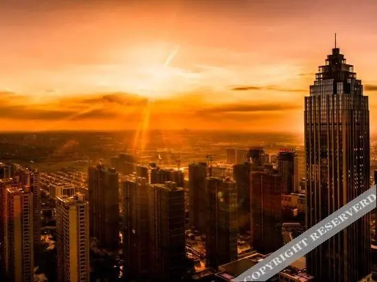 Цзясинь: Grand New Century Hotel Haining Zhejiang