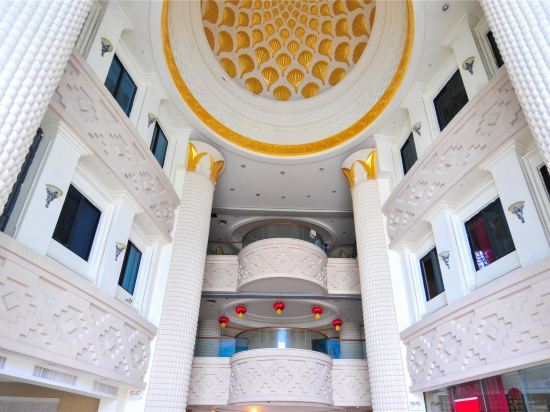 Санья: Sanya Bay 9 · City Sea Seascape Home (coconut dream long corridor)