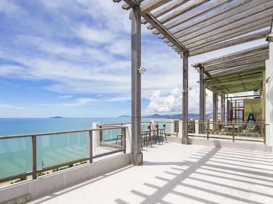 Санья: Sanya Bay 9 · City Sea Seascape Home (coconut dream long corridor)