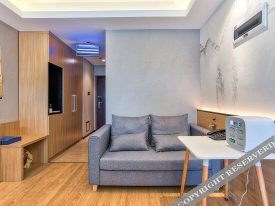 Куньмин: homeplus  jin shang  hotel