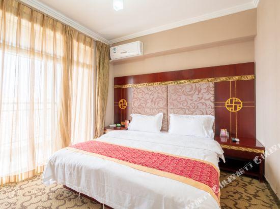 Куньмин: Mingfanju Hostel (Kunming Haoshijie)
