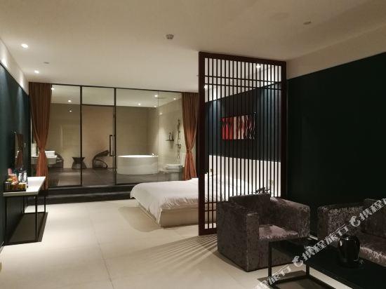 Dongyue Hotel (Guangzhou Xiamao) — фото 1