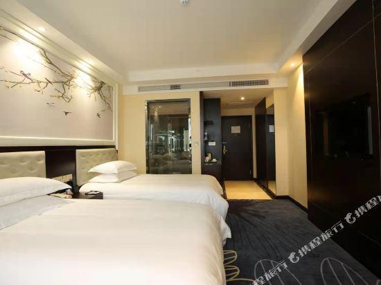 Golden Triangle Hotel — фото 1
