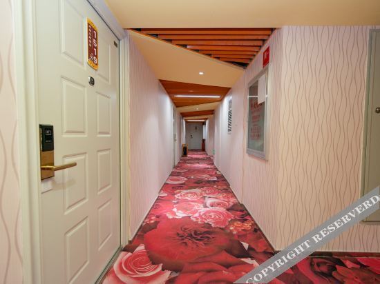 Куньмин: Hongdu Hotel (Kunming South High-speed Railway Station University Town)