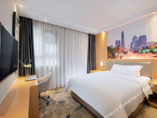 Шэньчжэнь: Licheng Hotel (Shenzhen University Town Metro Station)