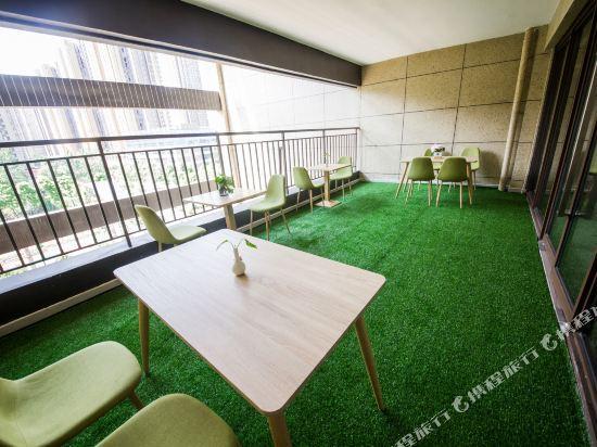 Чэнду: Xingyi Apartment Hotel (Chengdu East Railway Station Greenland 468 Concept)