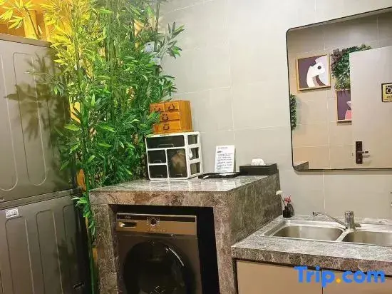 Нанкин: Home Inn Selected (Nanjing Railway Station North Square Xuanwu Lake)