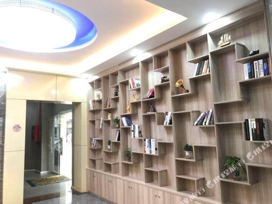 Шэньчжэнь: Fuliao Hotel