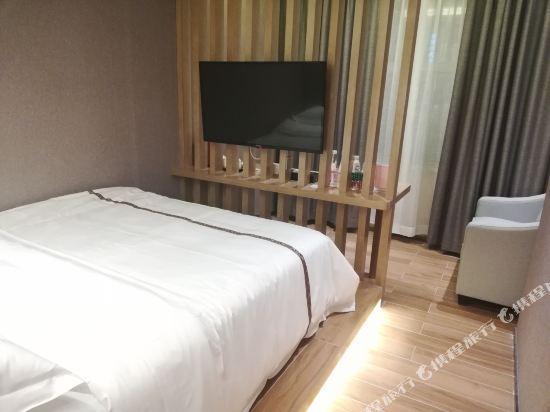 Шэньчжэнь: Jinqiao Hotel (Shenzhen Longhua)