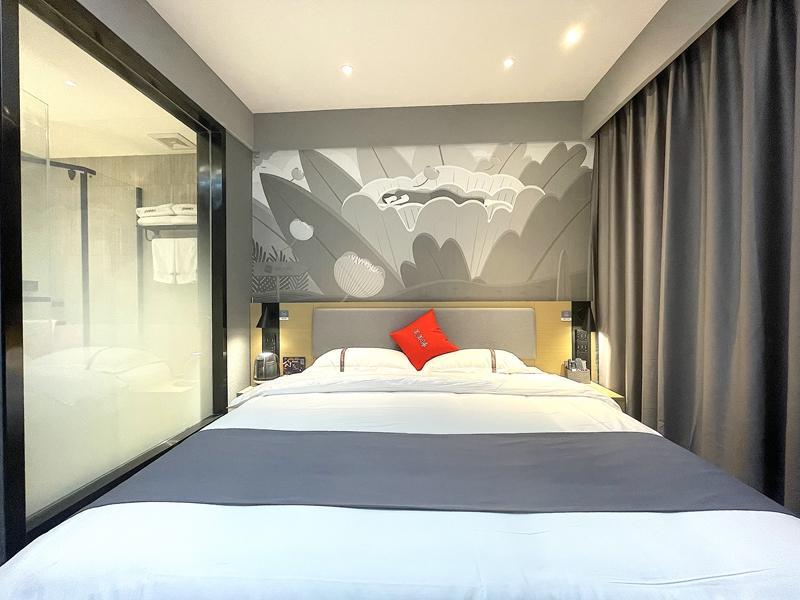 Цзинань: Chengke Hotel Shandong Jinan Zhangqiu District Zhangqiu Railway Station Yiwu Market