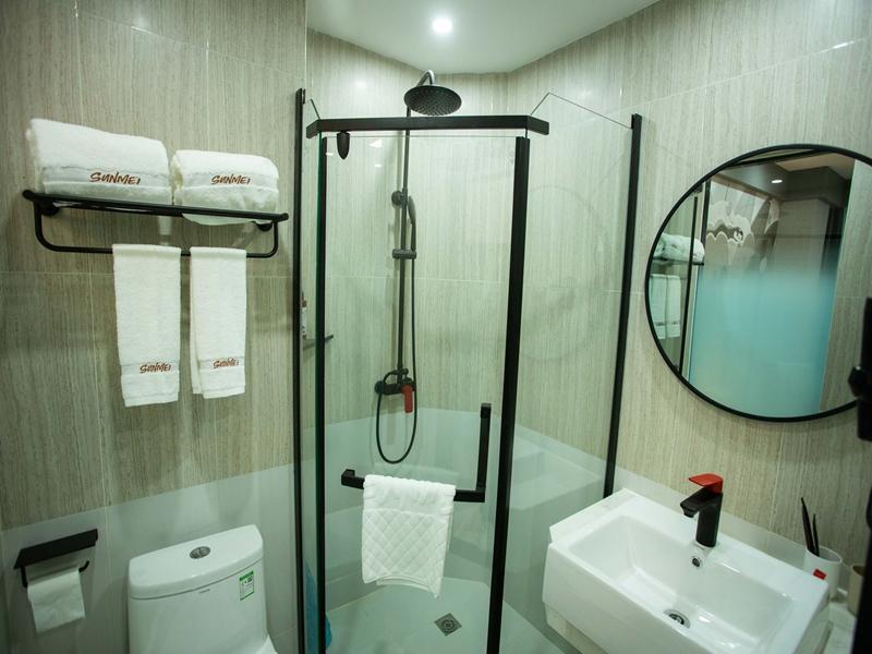 Шанхай: Thank Inn Jiangsu Suzhou Kunshan Lianbang International