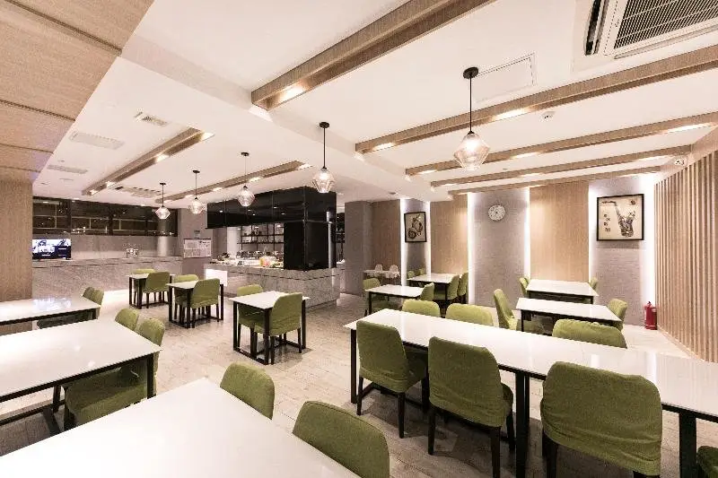 Пекин: Ji Hotel Beijing Guangqumen