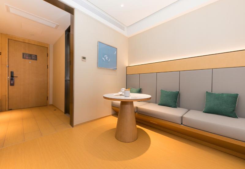Ханчжоу: Ji Hotel Hangzhou West Lake Hubin Erqing Building