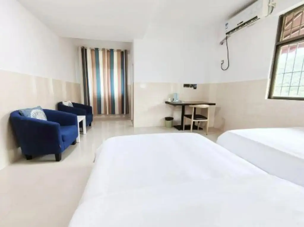 Шэньчжэнь: Ban Ban Tang Hai Bian Inn