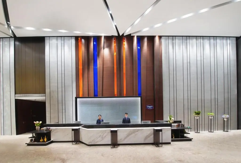 Шанхай: Hampton by Hilton Shanghai Hongqiao NECC