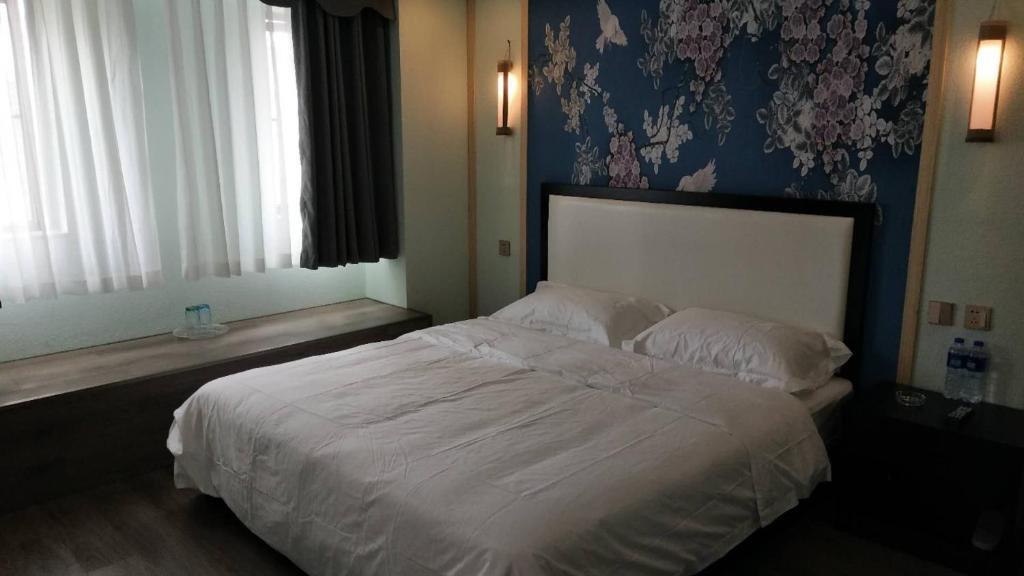 Куньмин: Kunming Changyue Hotel
