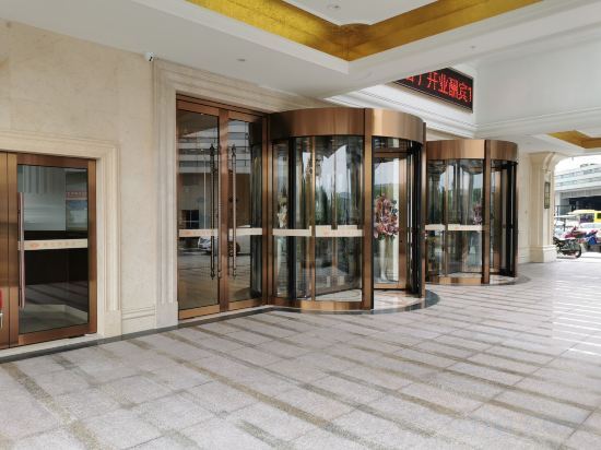 Ичунь: Vienna Hotel (Yichun High-speed Railway Station Wanda)