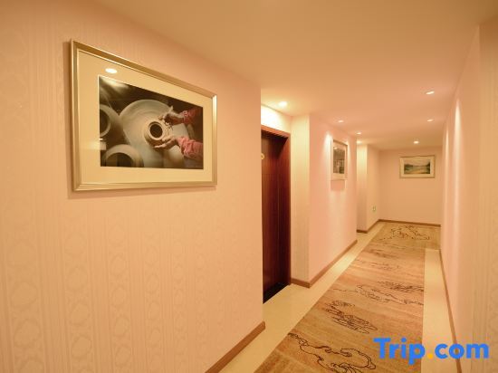 Цюаньчжоу: Dehua Jinde Hotel
