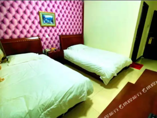 Таншань: Super 8 Hotel (Tangshan Fengnan Wenhua Square)