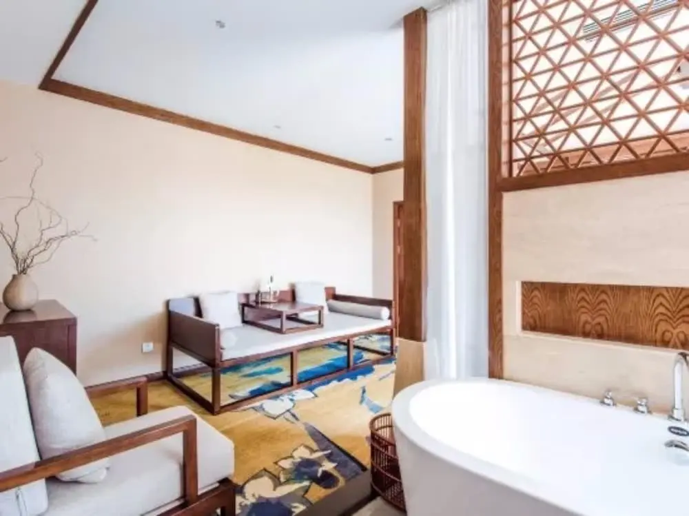Лицзян: Dengfeng Banshan Boutique Hotel Lugu