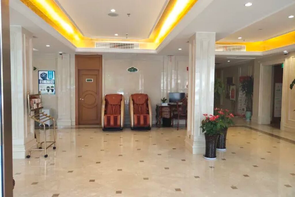 Шанхай: Vienna Hotel (Shanghai Fengxi)