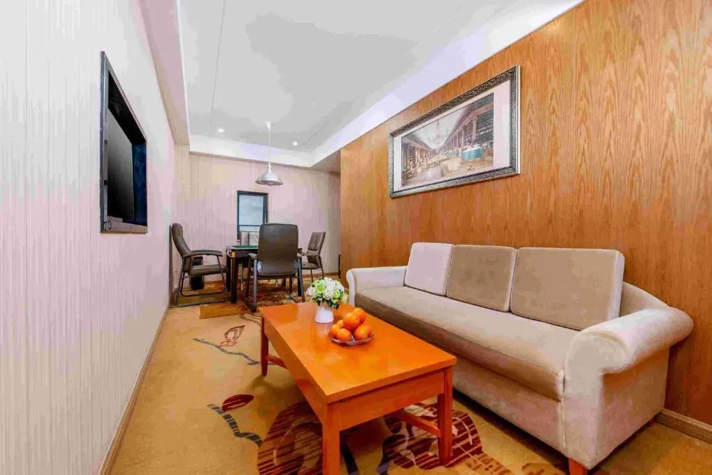 Шэньчжэнь: Vienna Hotel Shenzhen Bantian Huawei Tian'an Yungu