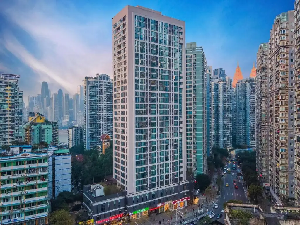 Haitang Misty Rain Hot Spring Holiday Hotel Chongqing — фото 1