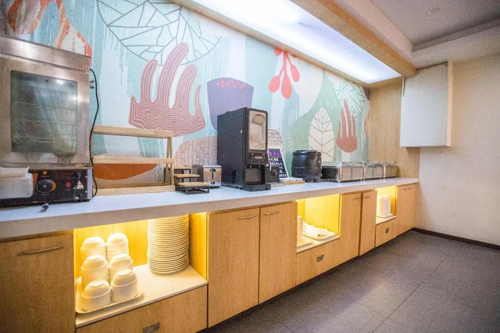 Шанхай: Hanting Hotel Shanghai Jiuting Street