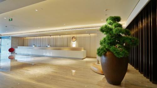 Шанхай: JI Hotel Shanghai Hongqiao National Convention and Exhibition Centre Xujing North