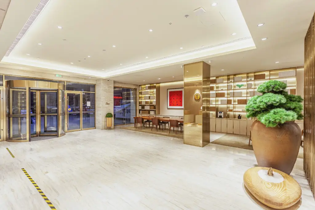 Циндао: Ji Hotel Jiaozhou