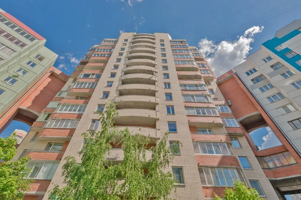 Санкт-Петербург: FlatHome24 near metro Komendanskiy prospect