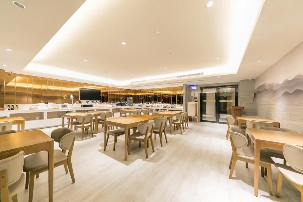 Шаоксинг: Hanting Hotel Xinchang Dafo Temple