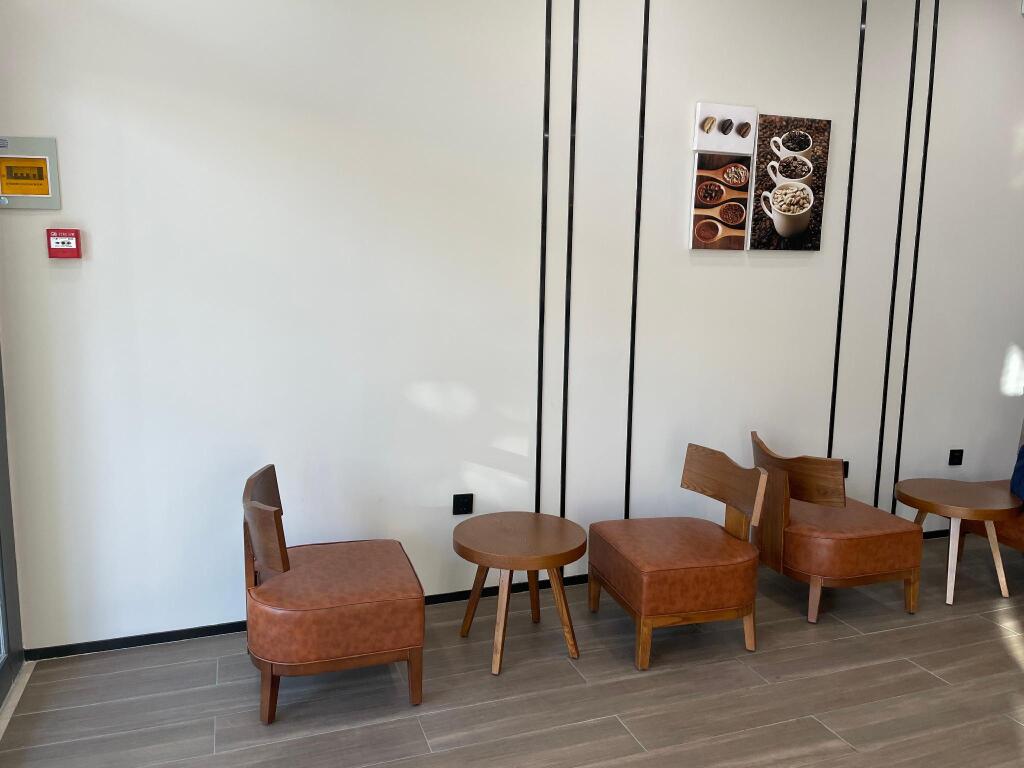 Таншань: Hanting Hotel Qian'an Yanshan Da Road