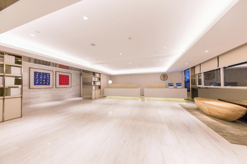 Шэньян: Ji Hotel Shenyang Qigong Street Metro Station