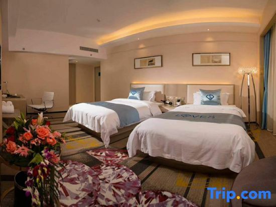 Цзиндэчжэнь: Towo Holiday Hotel (Leping Donghu Park)